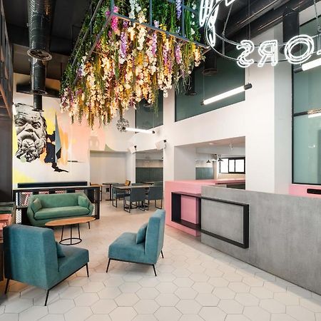 Colors Hotel เอเธนส์ ภายนอก รูปภาพ