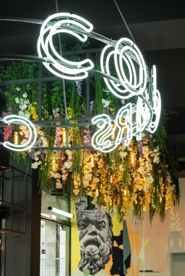 Colors Hotel เอเธนส์ ภายนอก รูปภาพ