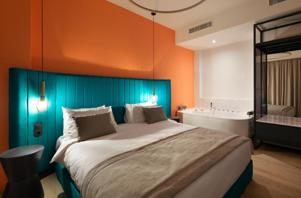 Colors Hotel เอเธนส์ ภายนอก รูปภาพ