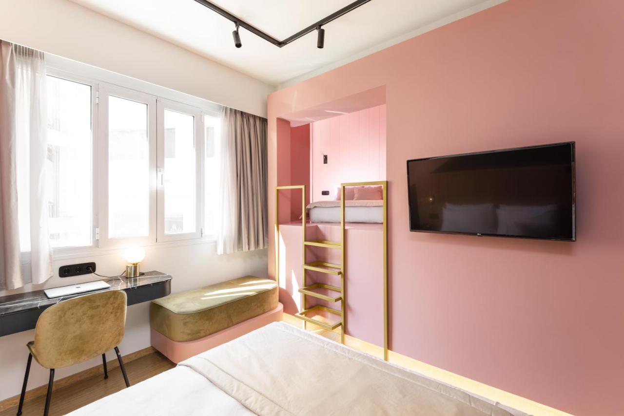 Colors Hotel เอเธนส์ ภายนอก รูปภาพ